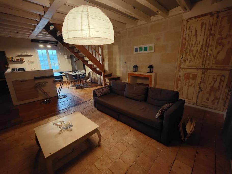 Charmant Duplex Rue Colbert Lägenhet Tours Exteriör bild